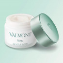 vital-24-hour-light-light-revitalizing-facial-cream