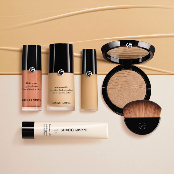 luminous-silk-glow-setting-powder-puderfoundation