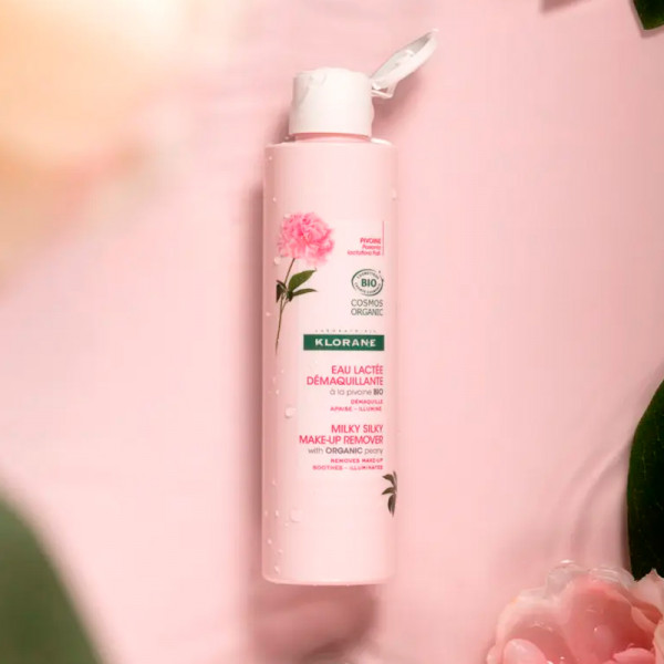 eau-lactee-demaquillante-leite-de-limpeza-com-peonia